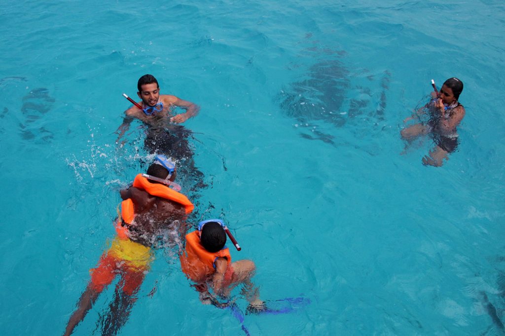 Snorkeling-at-Mnemba-Atoll-05