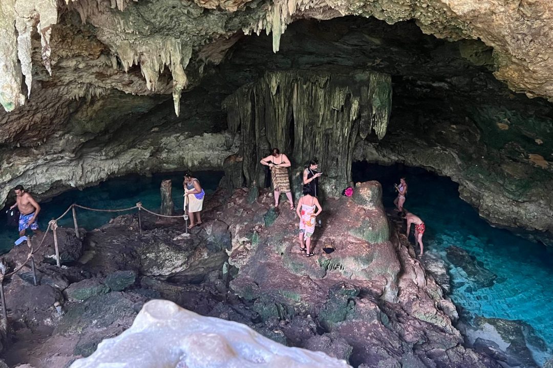 Cultural-Experience-at-Kuza-Cave-with-Dining-at-The-Rock-Restaurant-01