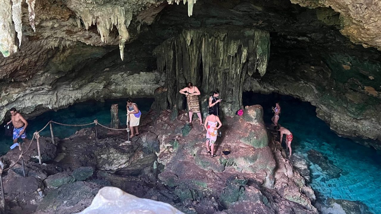 Cultural-Experience-at-Kuza-Cave-with-Dining-at-The-Rock-Restaurant-01